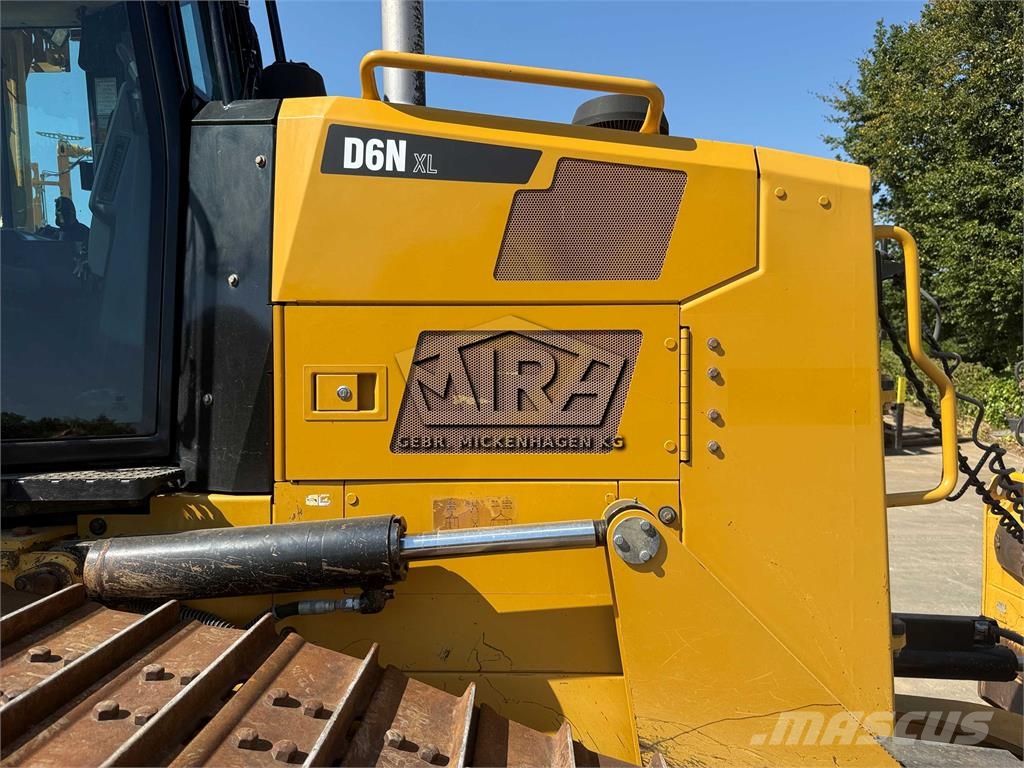 CAT D 6N XLP ! Ripper + GPS ! Buldozer sobre oruga