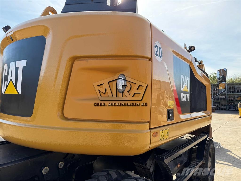 CAT M 317 F Bagri na kolesih