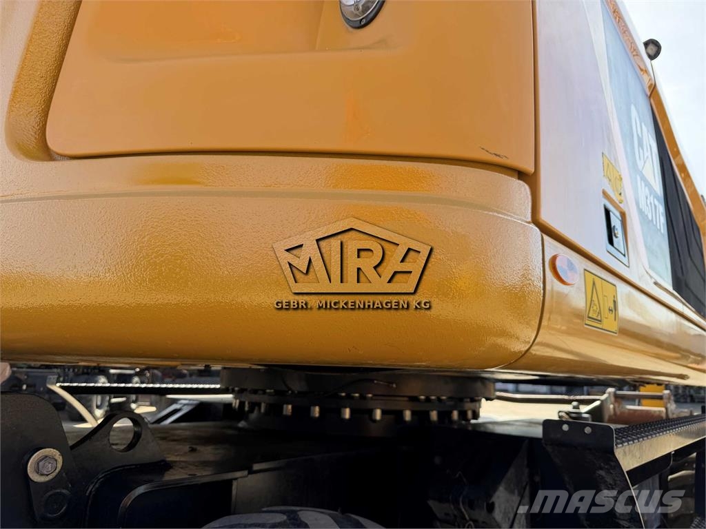 CAT M 317 F Bagri na kolesih