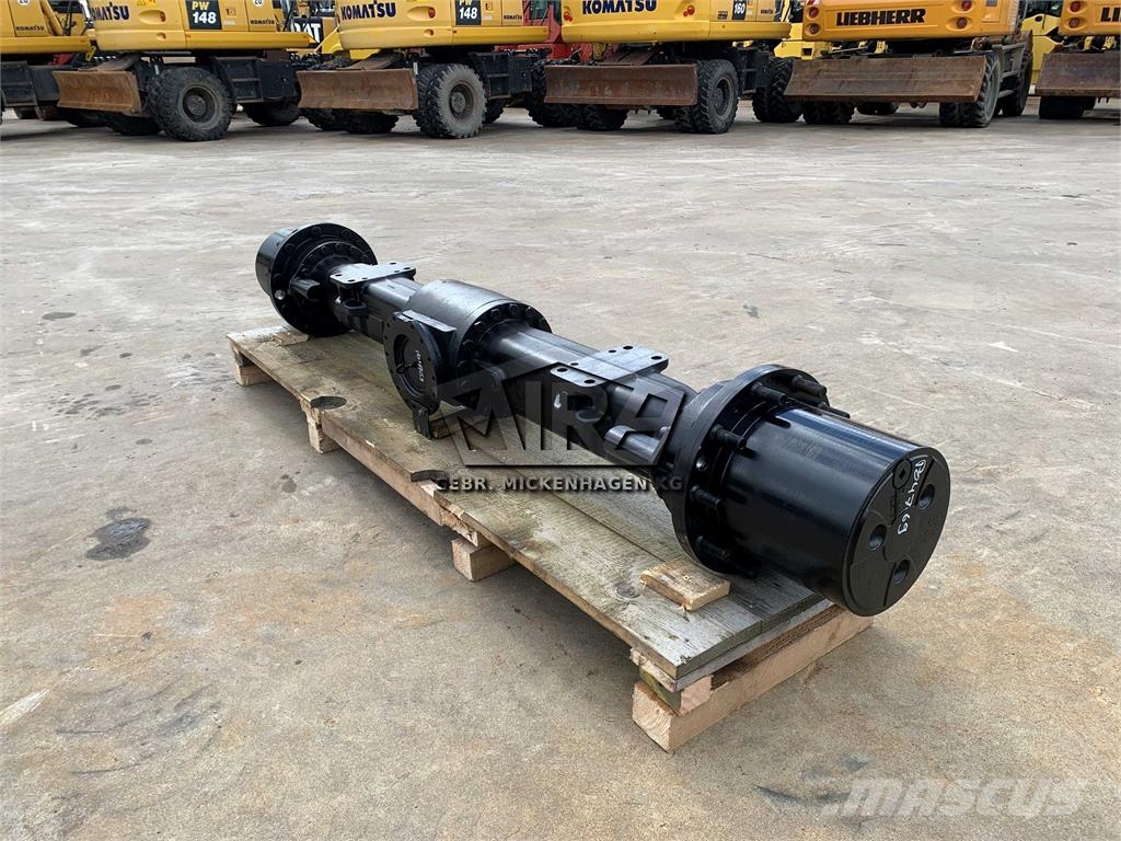 CAT M318 - 07A / Hinterachse Osovine