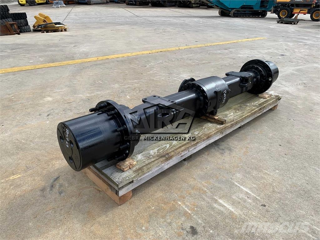CAT M318 - 07A / Hinterachse Osovine