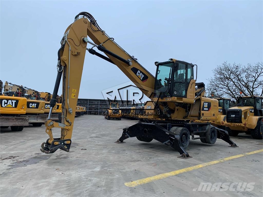 CAT MH 3024 Movimentazione rifiuti