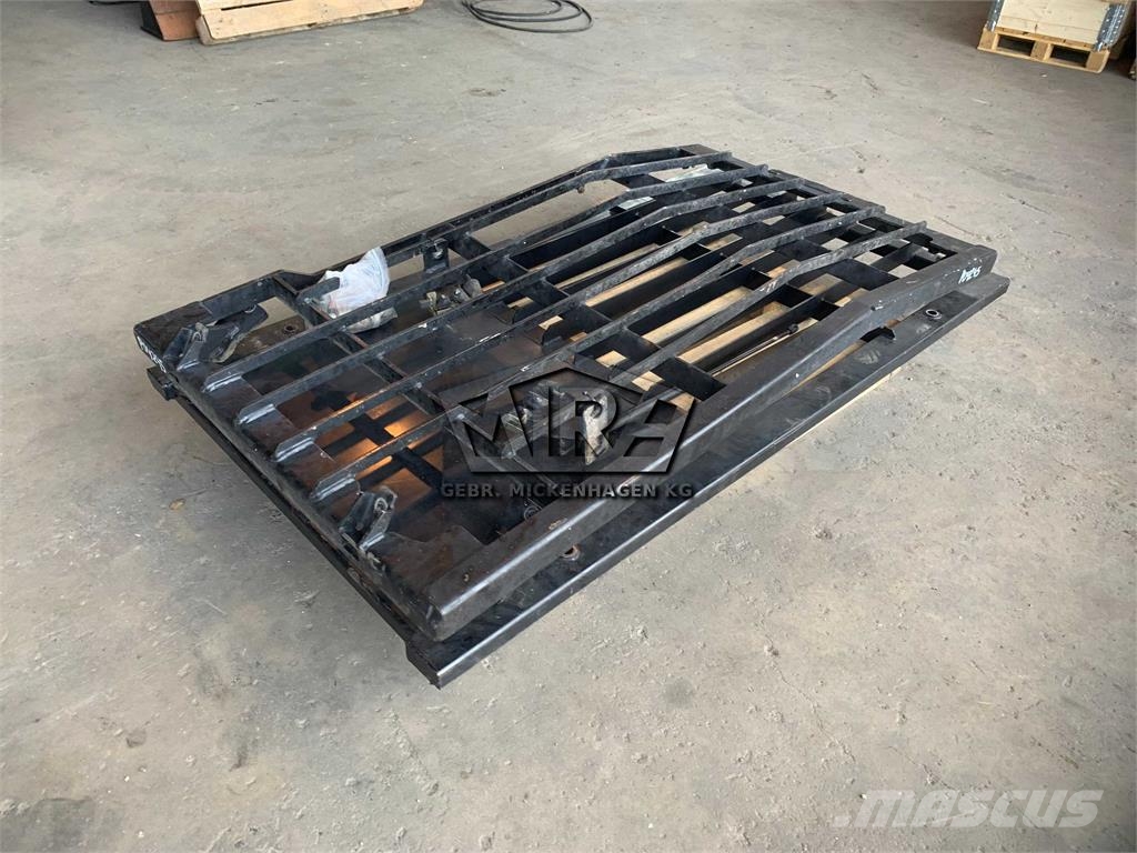 CAT Schutzgitter M 316 D Kabinen