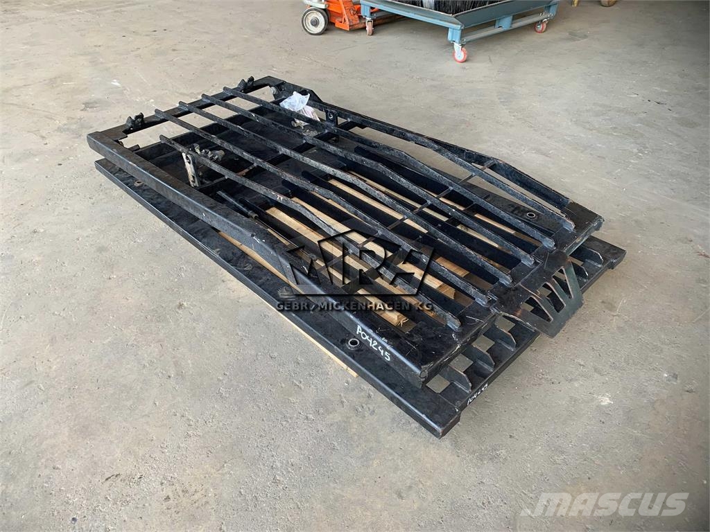 CAT Schutzgitter M 316 D Kabinen