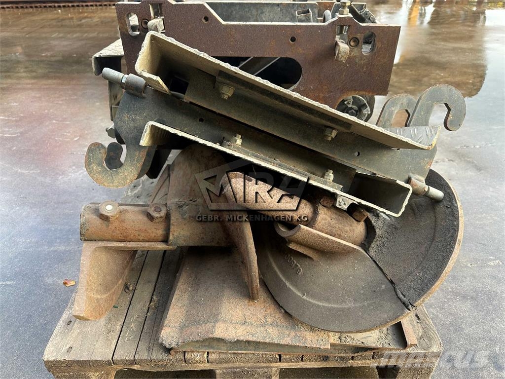 Demag VB 5100 Gas / 700 mm Επίστρωση ασφάλτου