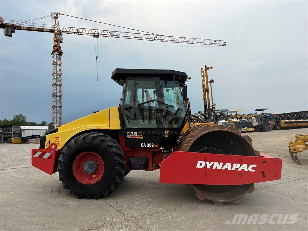 Dynapac CA 302 PD 單輪滾壓機