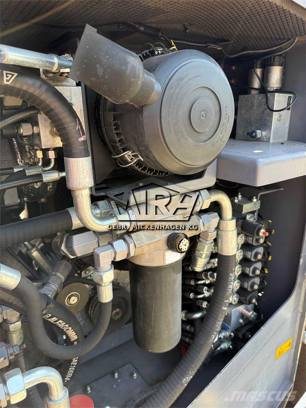 Dynapac F 1250 CS / incl. Remote Asfaltni finišeri
