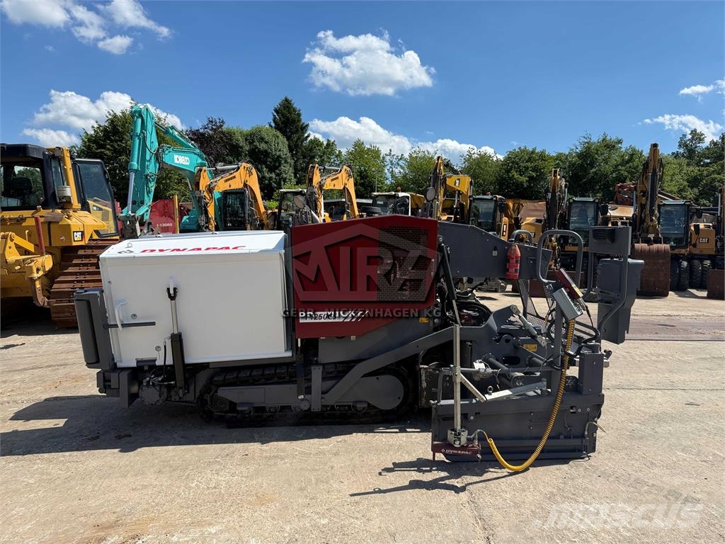 Dynapac F 1250 CS / incl. Remote Asfaltni finišeri