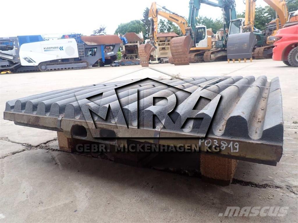 Fintec Brechbacke / Fintec 1107 Silniki i skrzynie