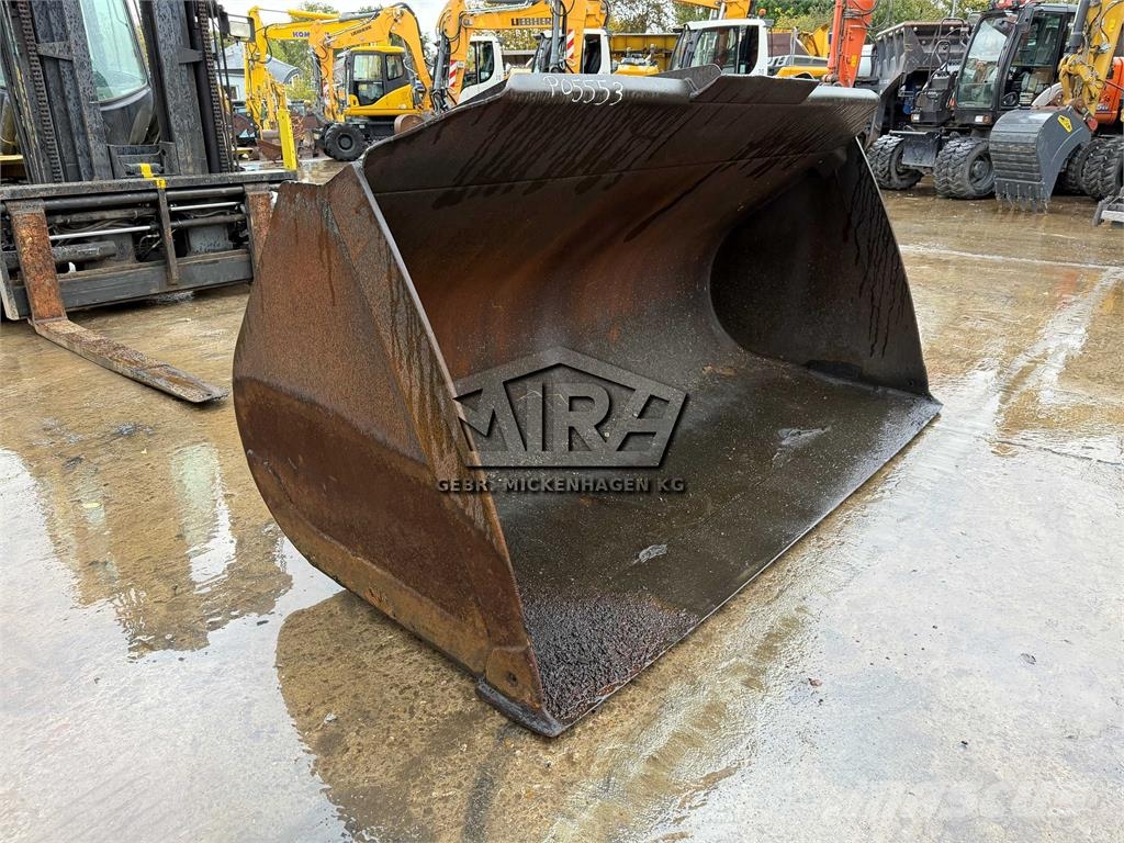 Hyundai 3200 mm دلاء