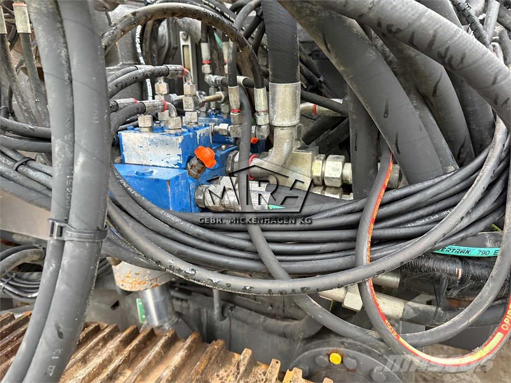 Klemm KR 806-5F ! Double-Drive ! Surface drill rigs