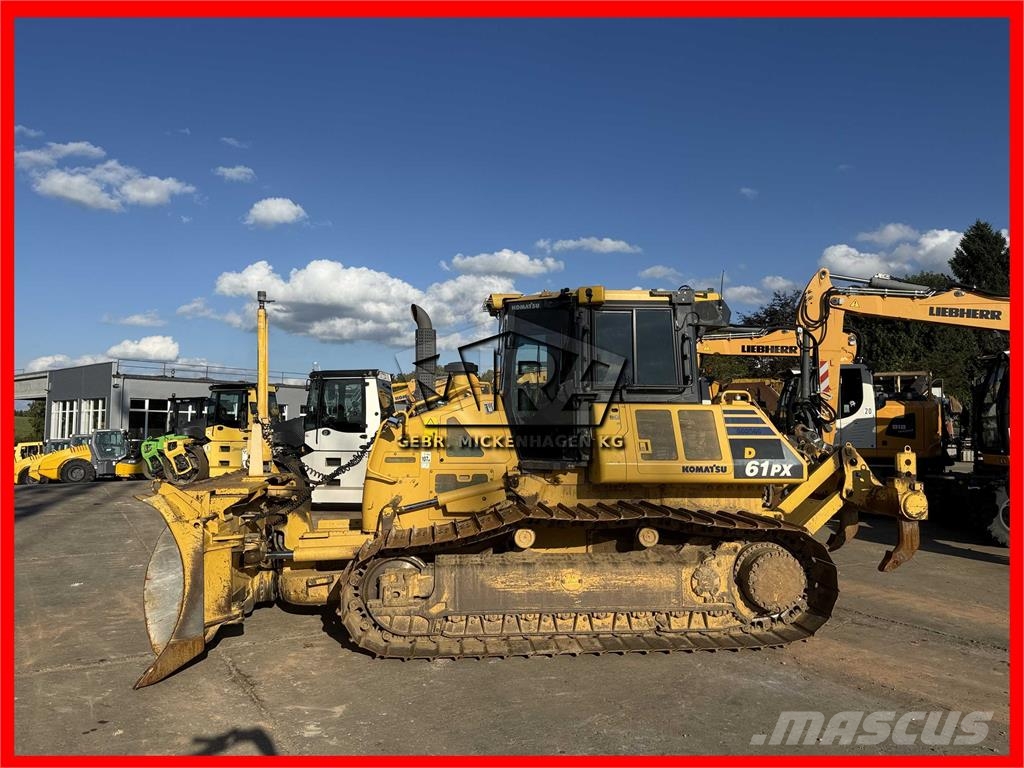 Komatsu D 61 PXi-24 + Ripper Telaketjupuskutraktorit