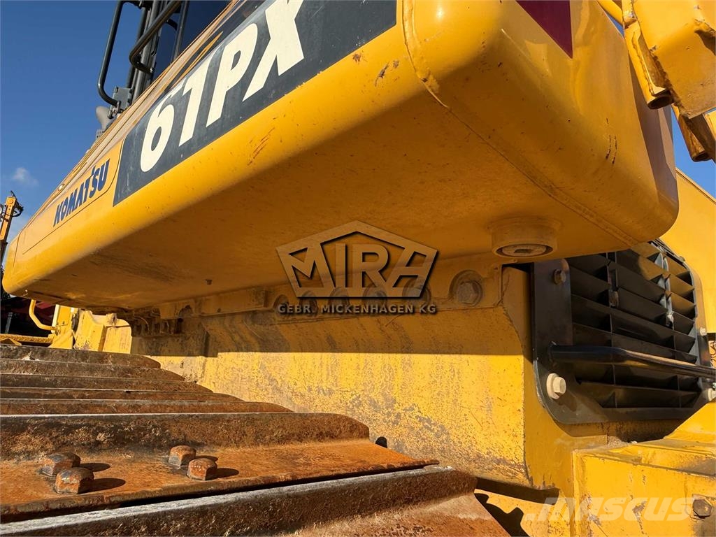 Komatsu D 61 PXi-24 + Ripper Telaketjupuskutraktorit