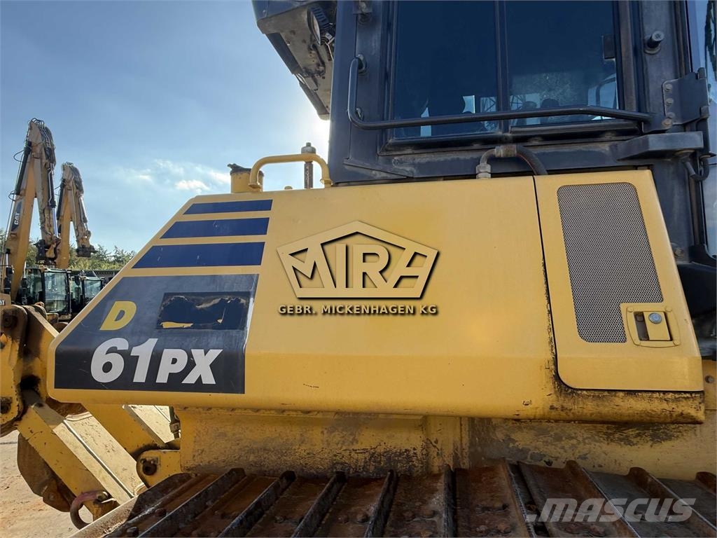 Komatsu D 61 PXi-24 + Ripper Telaketjupuskutraktorit