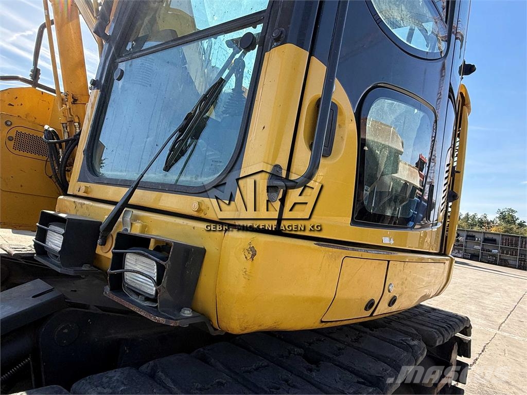 Komatsu PC 138 US - 11 履带挖掘机