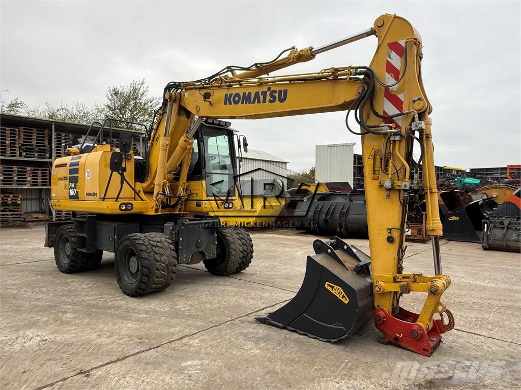 Komatsu PW 180-10 حفارات بعجل