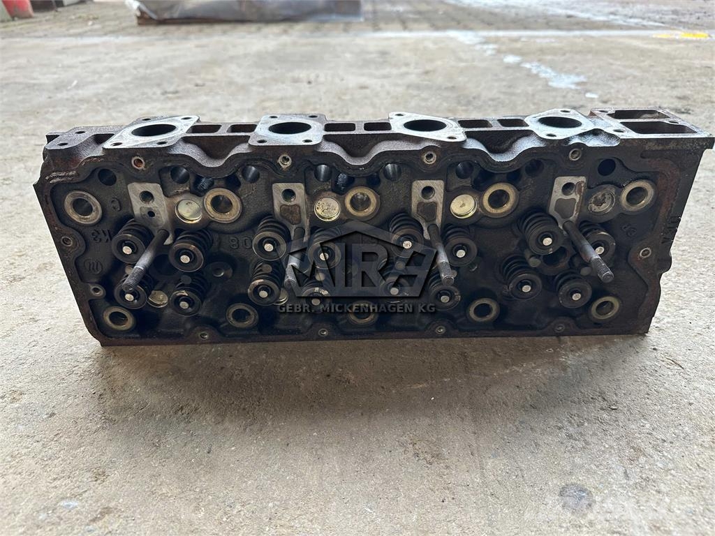 Kubota Zylinderkopf V3307T Moottorit