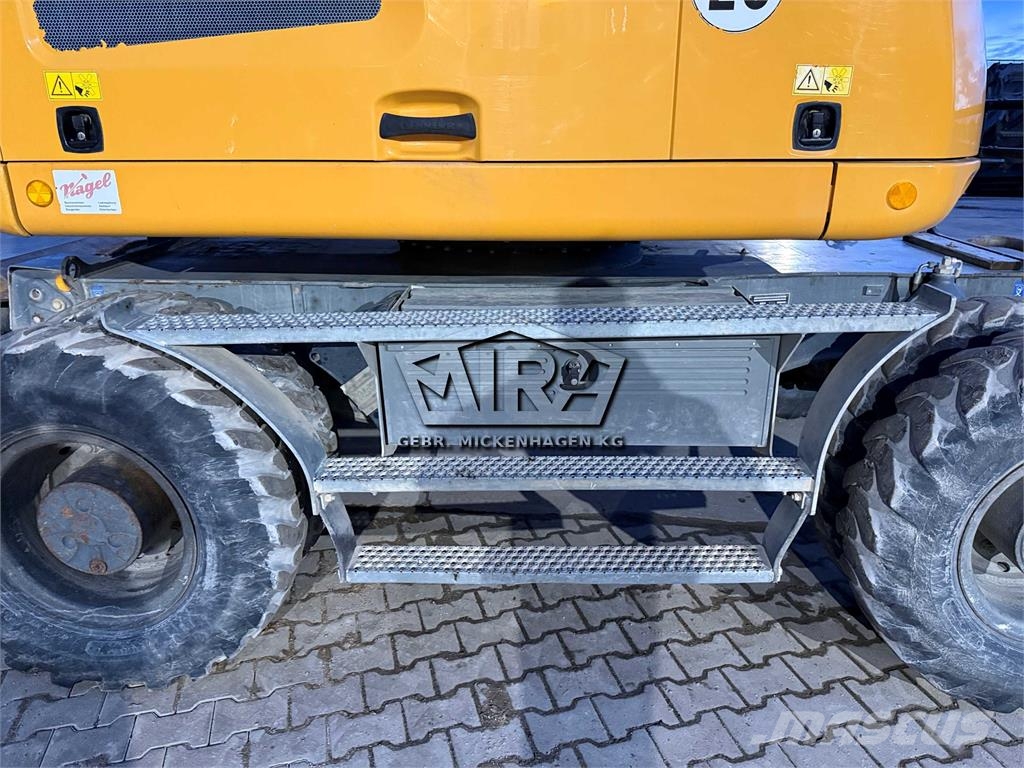 Liebherr A 918 Compact Litronic Excavadoras de ruedas