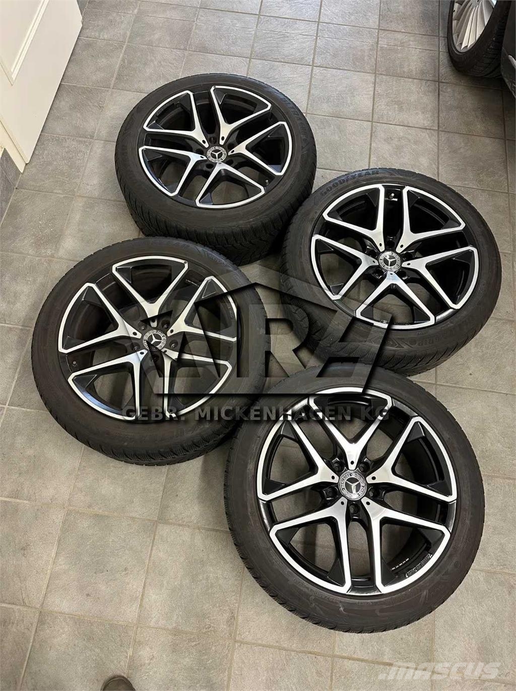 Mercedes-Benz AMG Felgen G63/ Winterreifen Carros Ligeiros