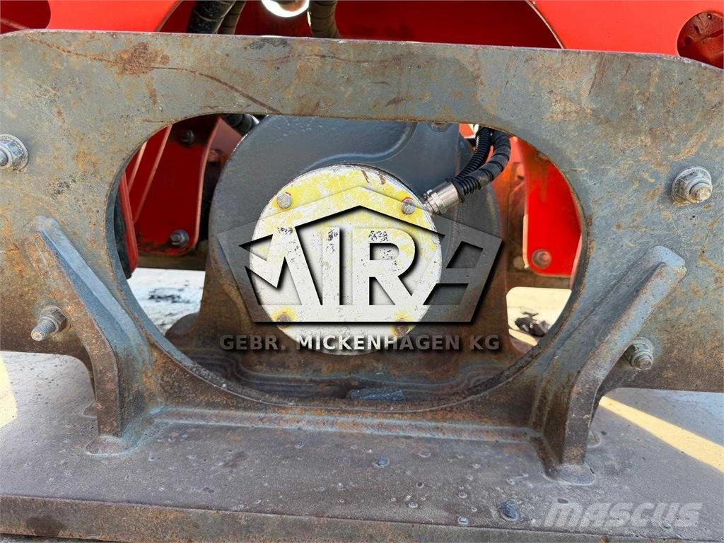 MTS Anbauverdichter V6-X1 Asfaltni finišerji