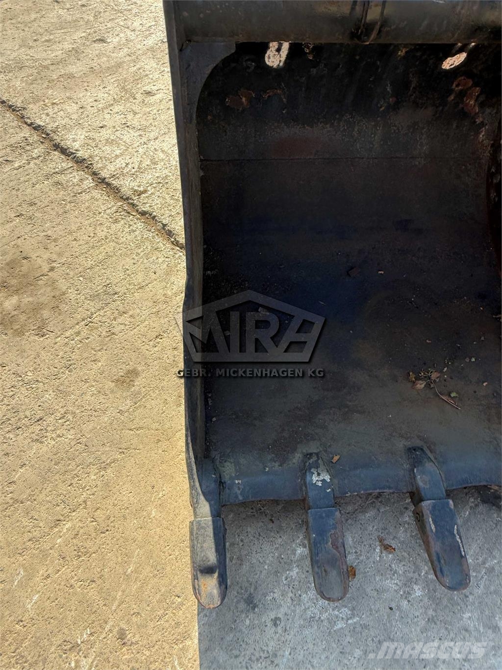  Oil Quick 1200 mm / 70-55 Backhoes