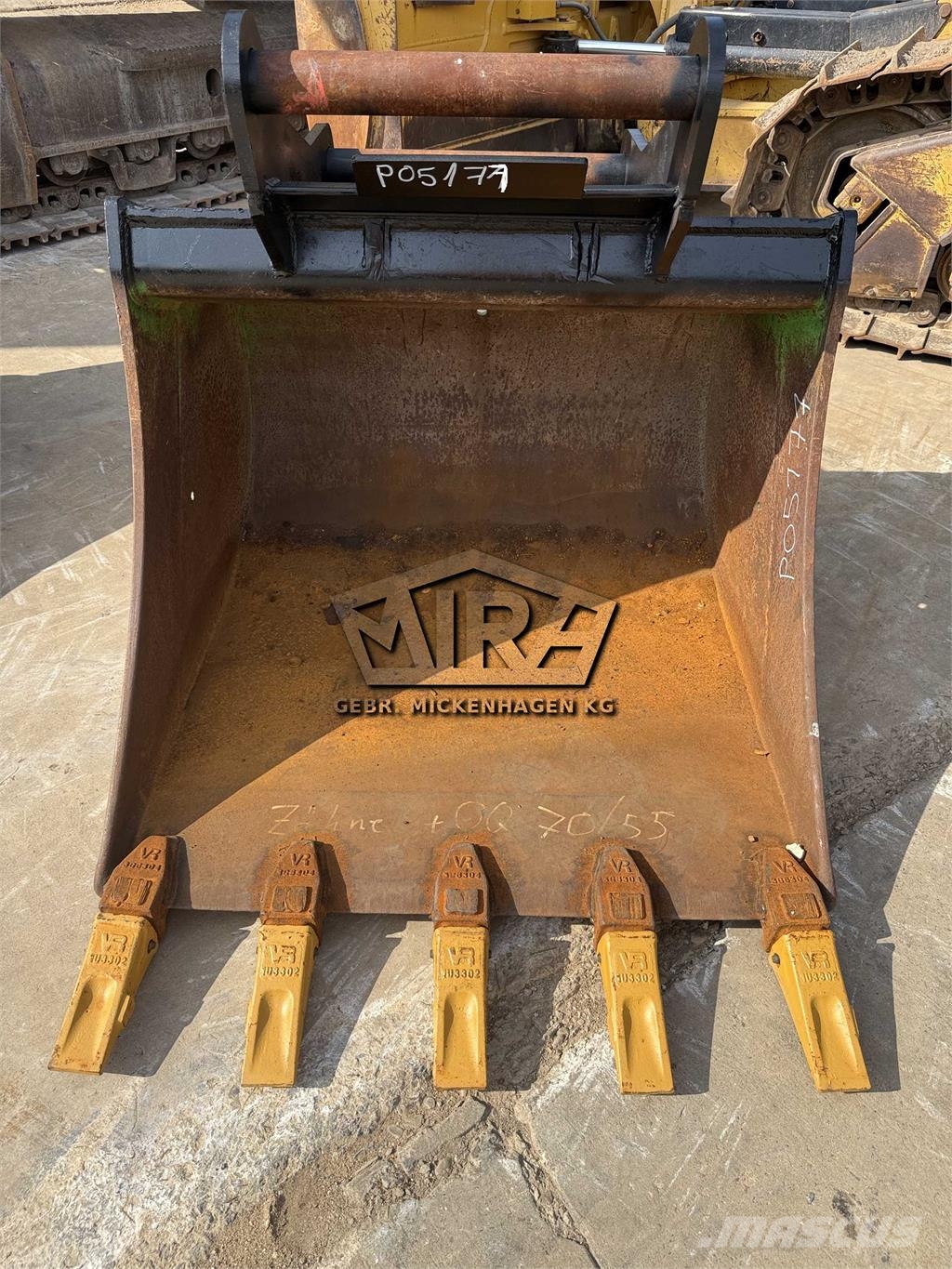 Oil Quick 1200 mm / OQ 70-55 Grāvju arkls