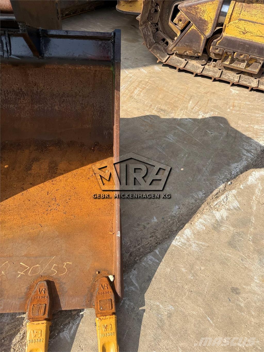 Oil Quick 1200 mm / OQ 70-55 Grāvju arkls