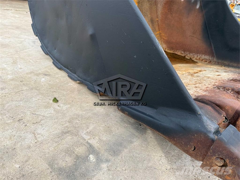 Oil Quick 1300 mm / OQ 80 Łyżki do koparek