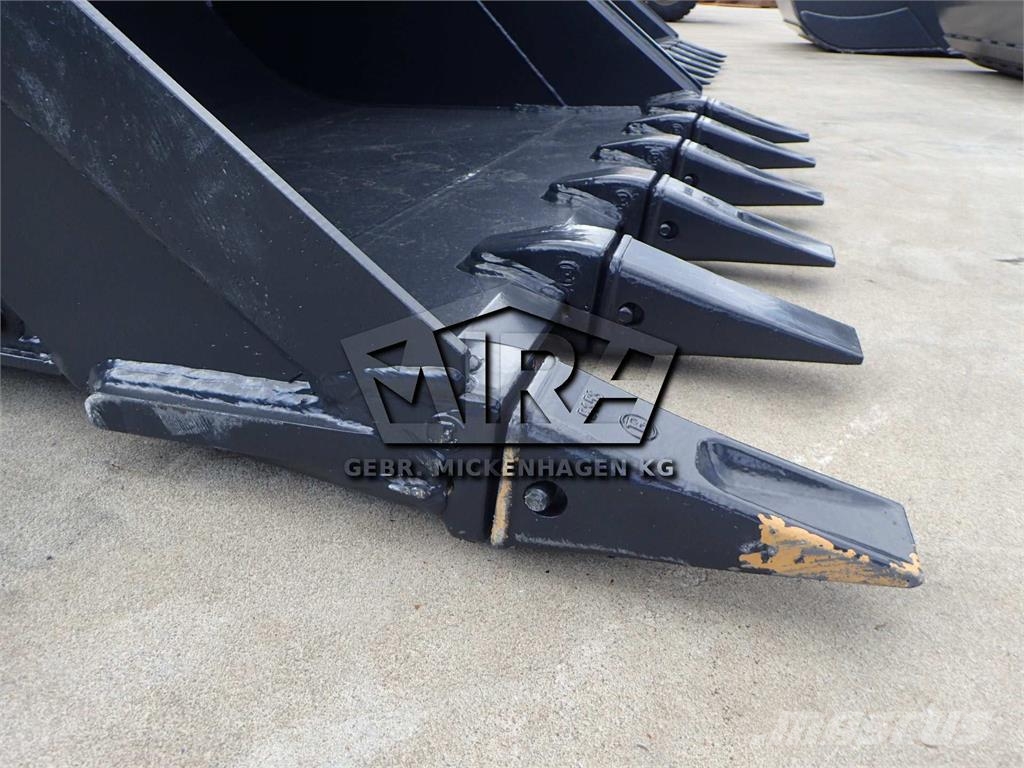 Oil Quick 1500 mm / OQ 70/55 Pelle rétro arrière