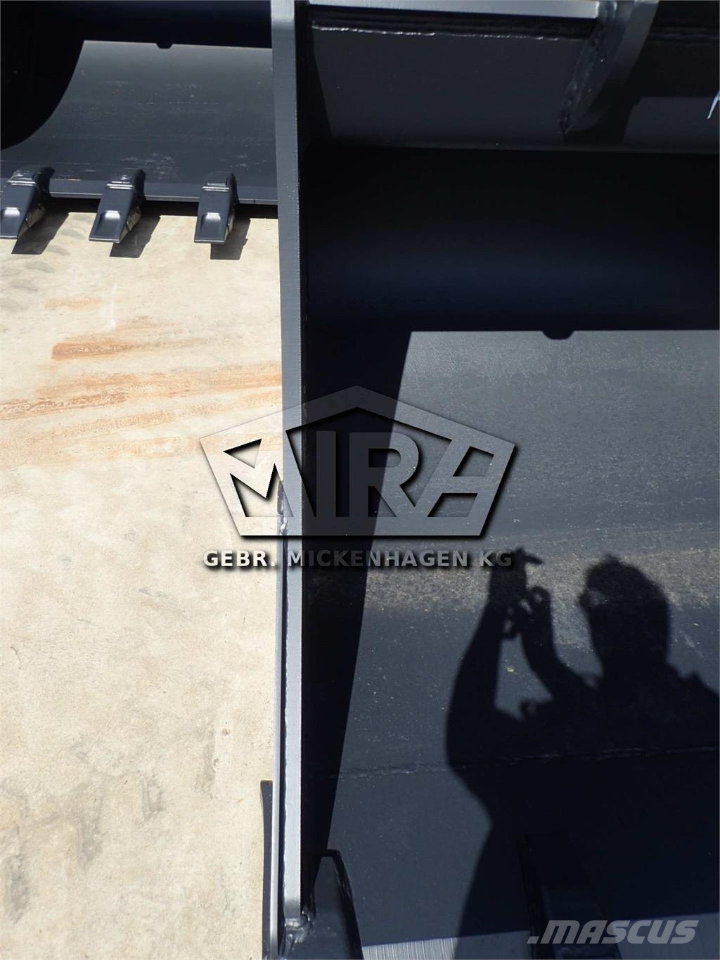 Oil Quick 1600 mm / OQ 80 Excavator