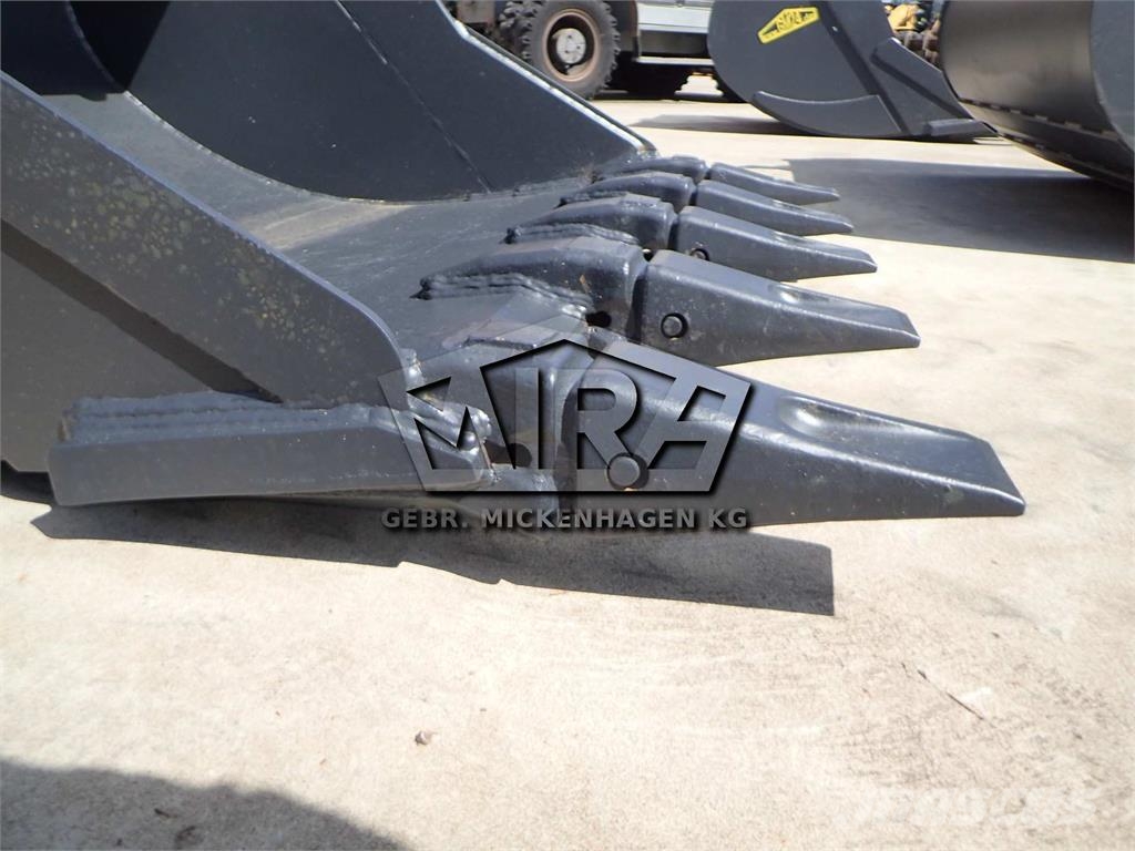 Oil Quick 1600 mm / OQ 80 Excavator