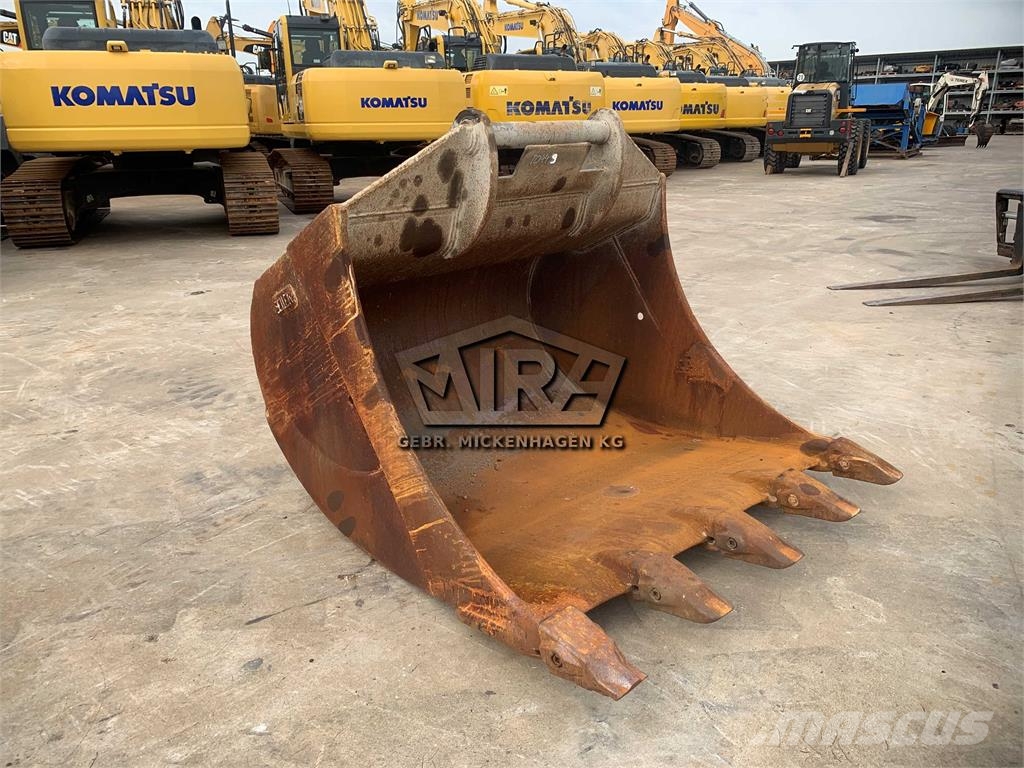 Oil Quick 1700 mm / OQ 80 Excavator