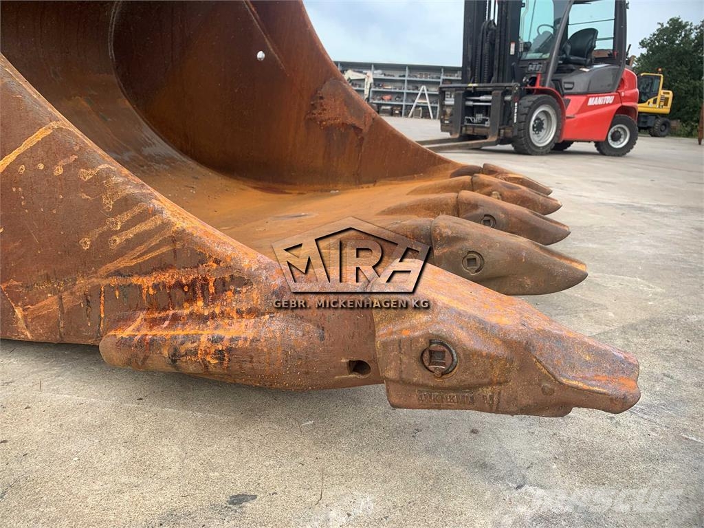 Oil Quick 1700 mm / OQ 80 Excavator