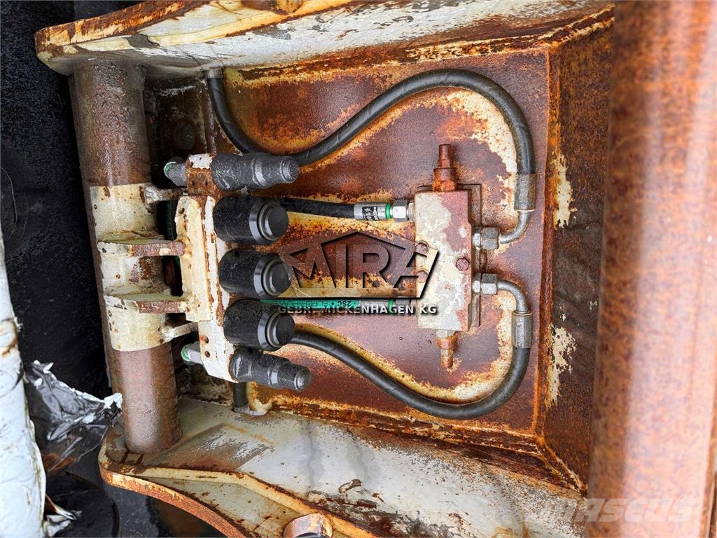 Oil Quick 1800 mm / OQ 65 Excavator