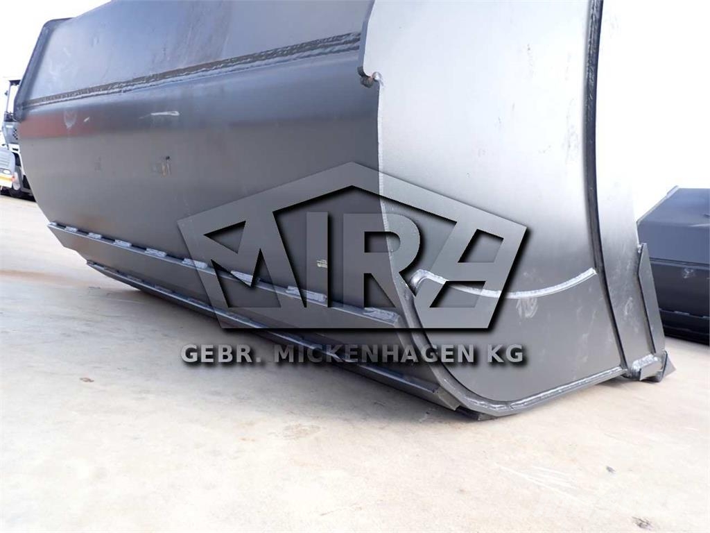 Oil Quick 1800 mm / OQ 80 Excavator