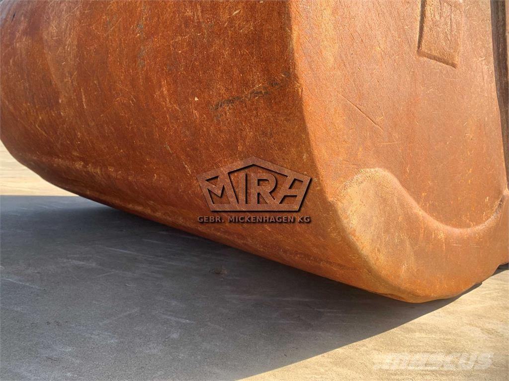 Oil Quick 1800 mm / OQ 80 Excavator