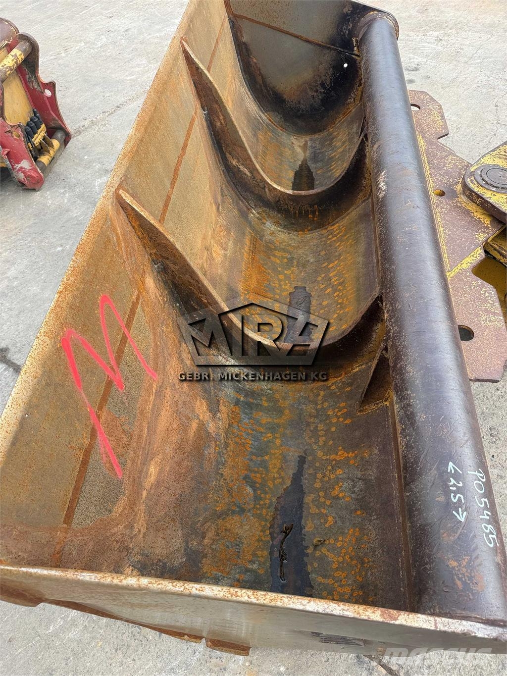 Oil Quick 2500 mm/ OQ 70-55 Tieflöffel