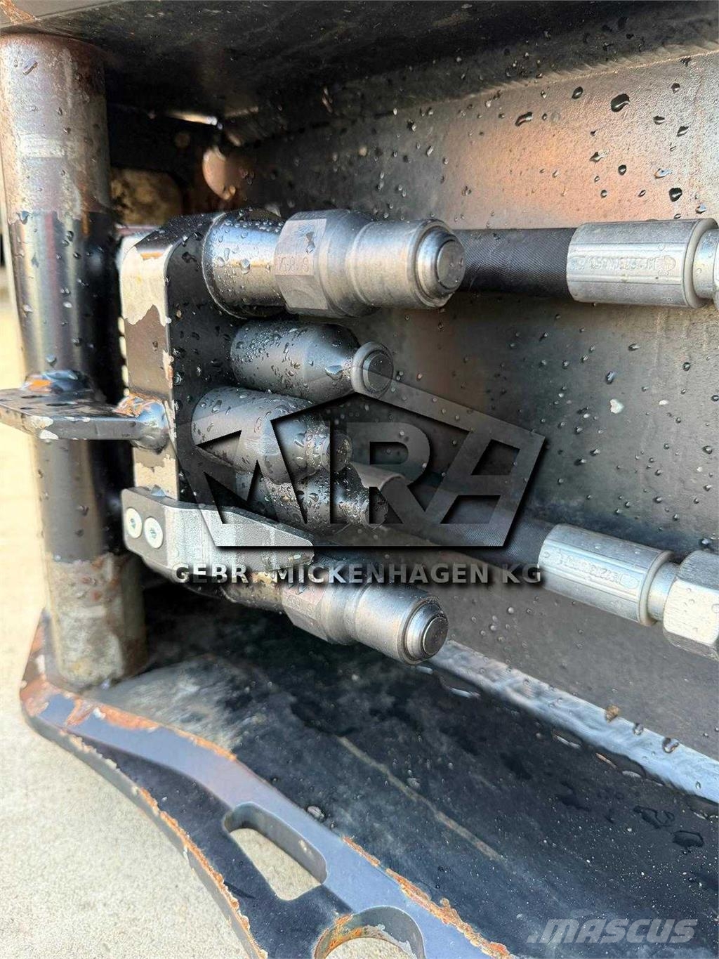 Rammer R04 P مطارق / كسارات