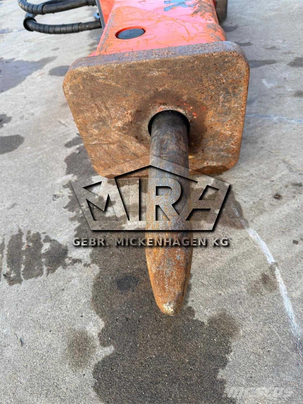 Rammer R04 P مطارق / كسارات