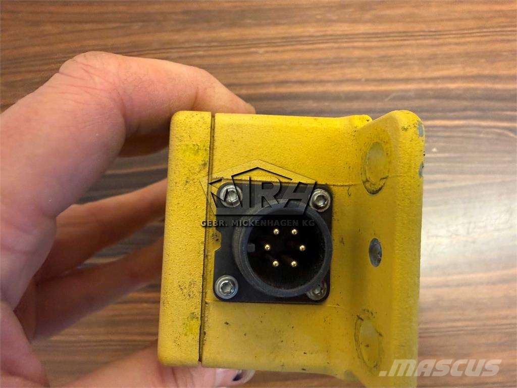 Trimble Neigungsregler /AS450 Electronics