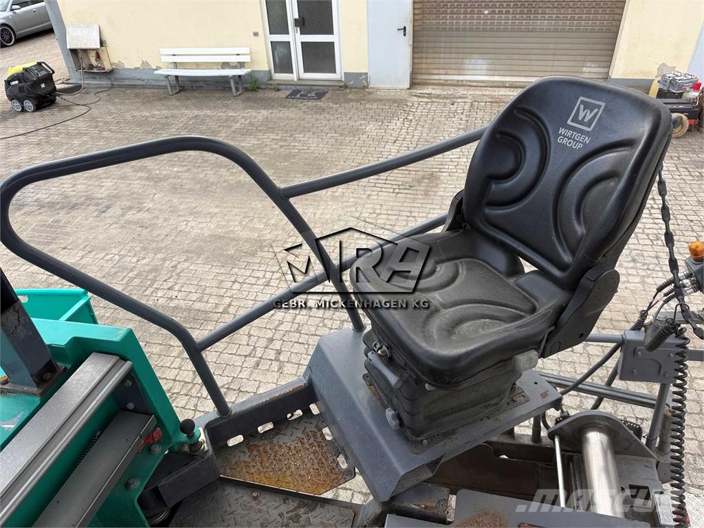 Vögele Super 1300-2 Finitrici