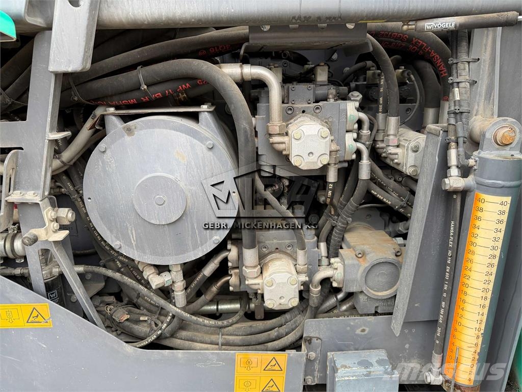Vögele Super 1800-3i معدات السفلتة