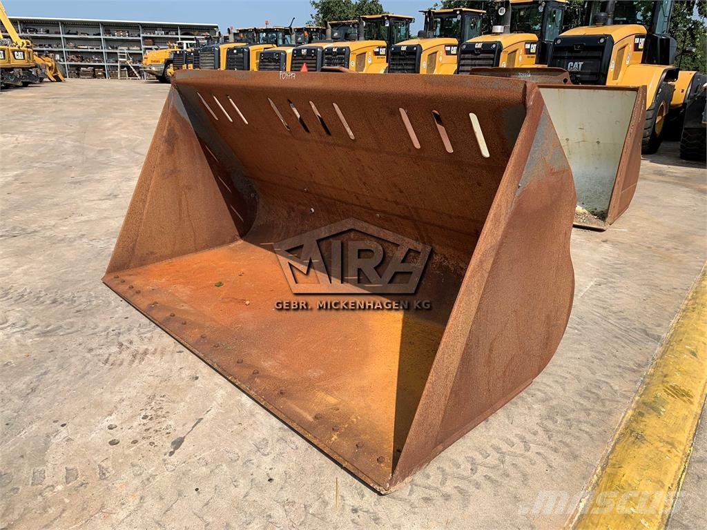 Volvo 3000 mm / SW Volvo L90 - L120 Buckets
