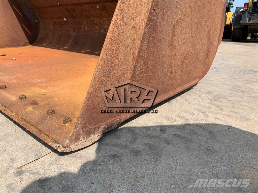 Volvo 3000 mm / SW Volvo L90 - L120 Buckets