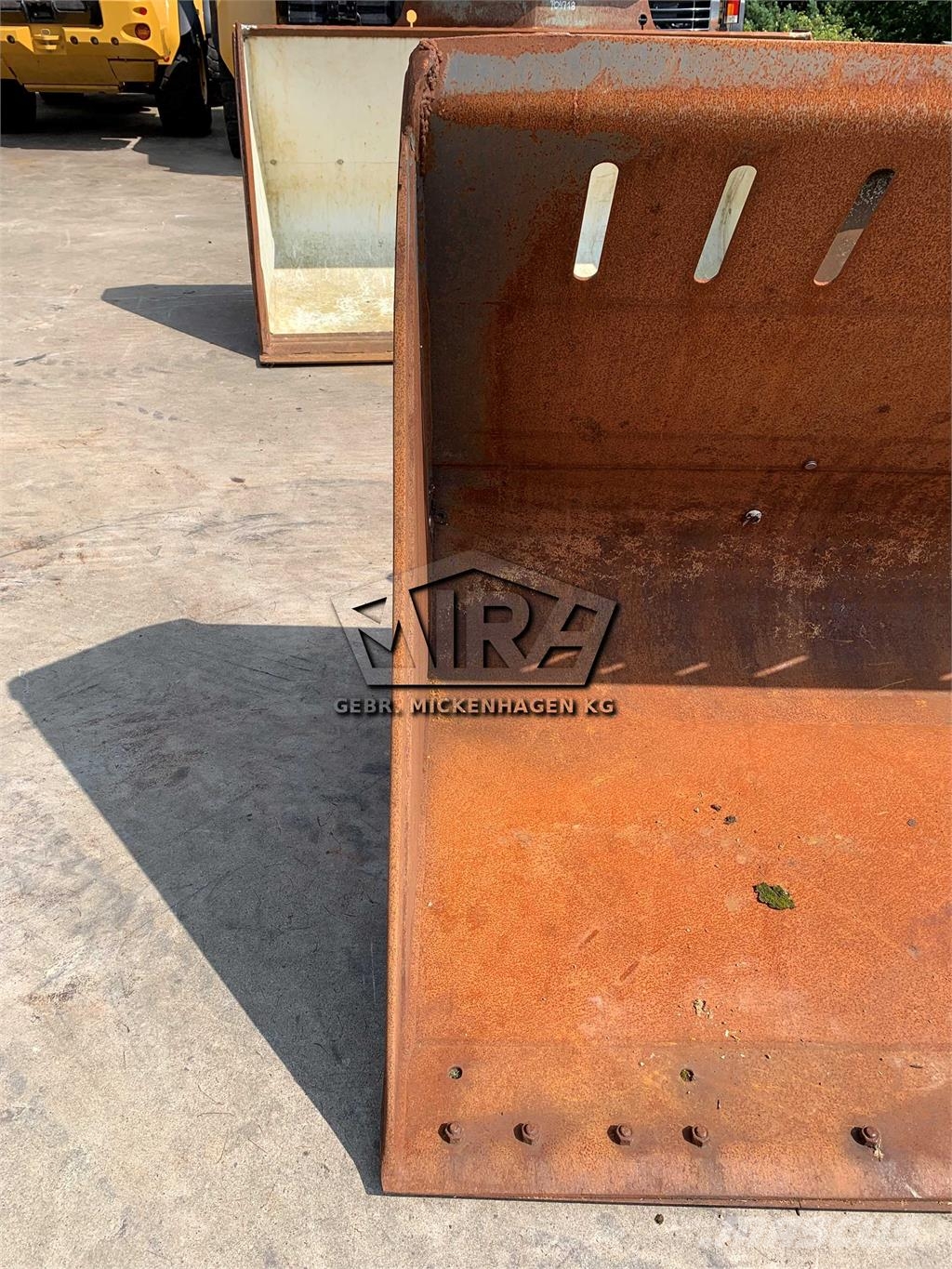 Volvo 3000 mm / SW Volvo L90 - L120 Buckets