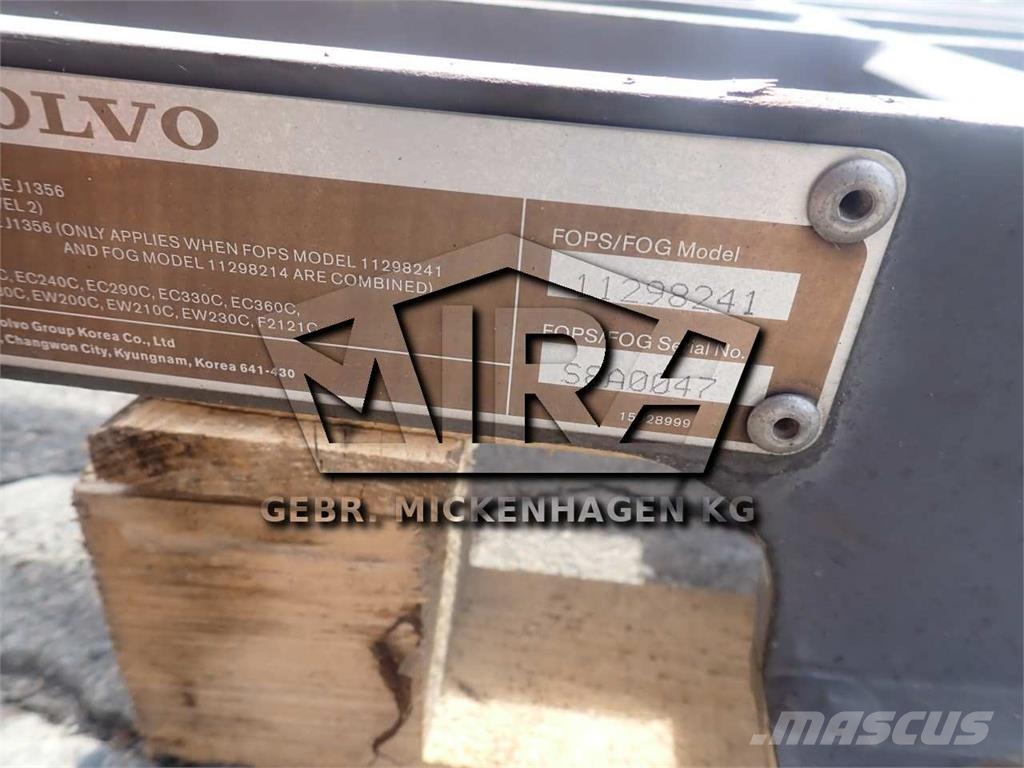 Volvo EC 360 C Kabinos ir interjeras