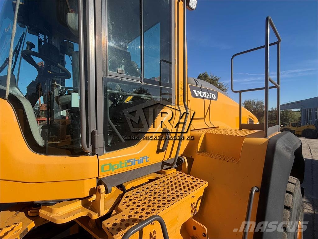Volvo L 220 H Radlader