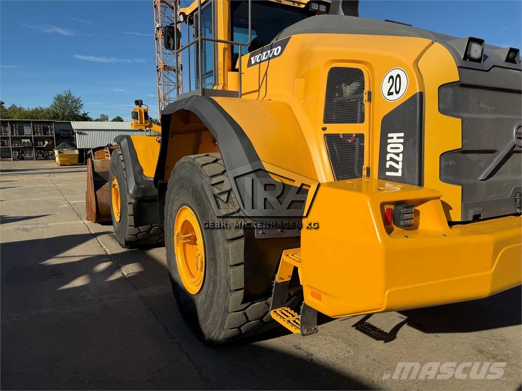 Volvo L 220 H Radlader