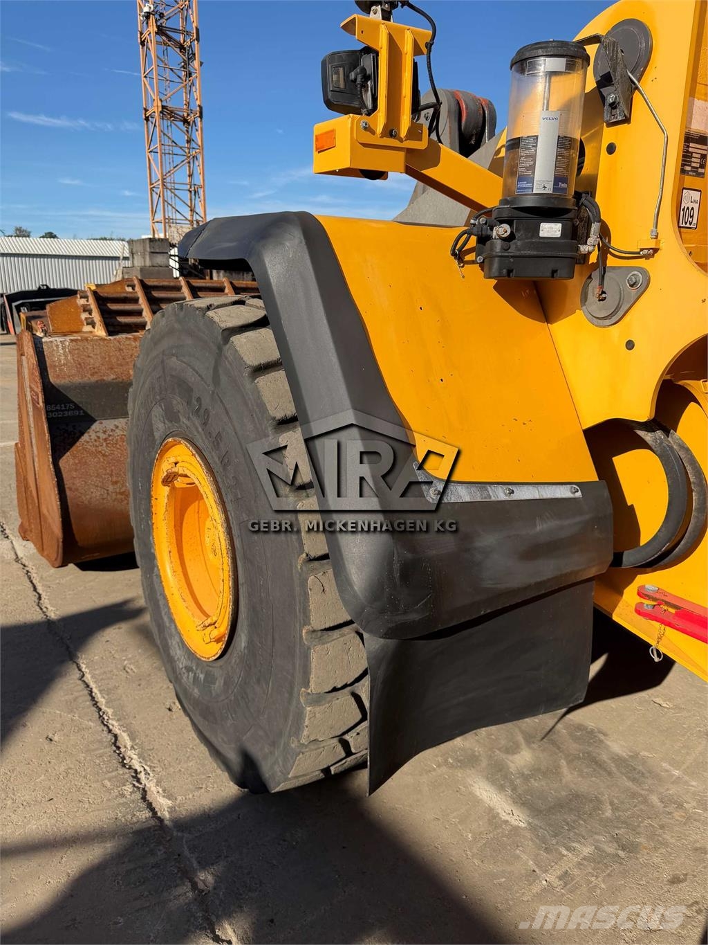 Volvo L 220 H Radlader