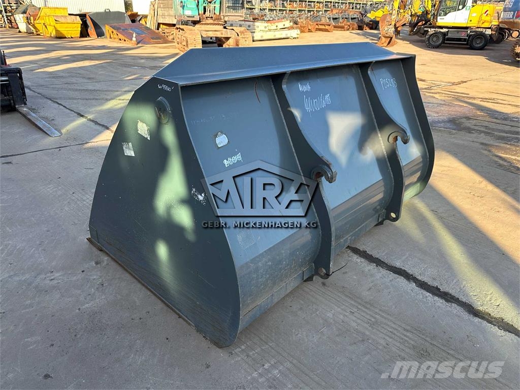 Wacker 2500 mm / SW Volvo L60 - L90 Kaušai
